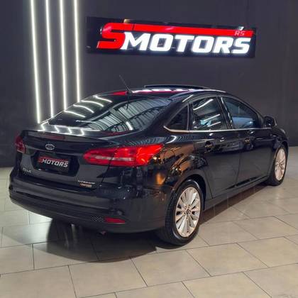 FORD FOCUS 2.0 SE 16V FLEX 4P POWERSHIFT FORD FOCUS 2.0 SE 16V FLEX 4P POWERSHIFT